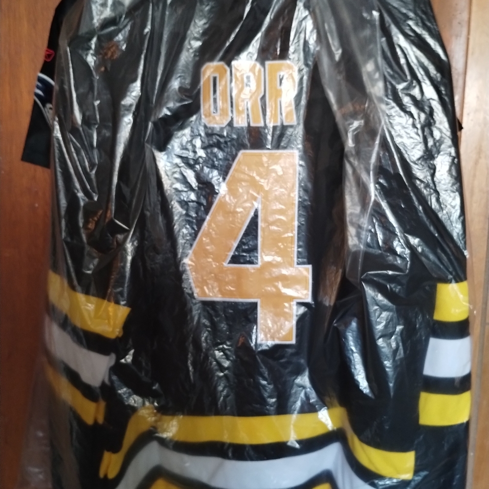 #4 BOBBY ORR BOSTON BRUINS jersey classic style never use (xL)(1xL) MVP 1976 - Picture 2 of 7